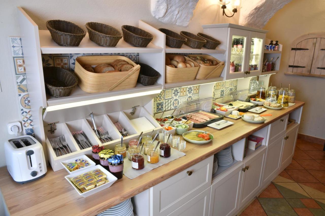 Gosciniec Nowa Wioska Bed & Breakfast Walbrzych Exterior photo