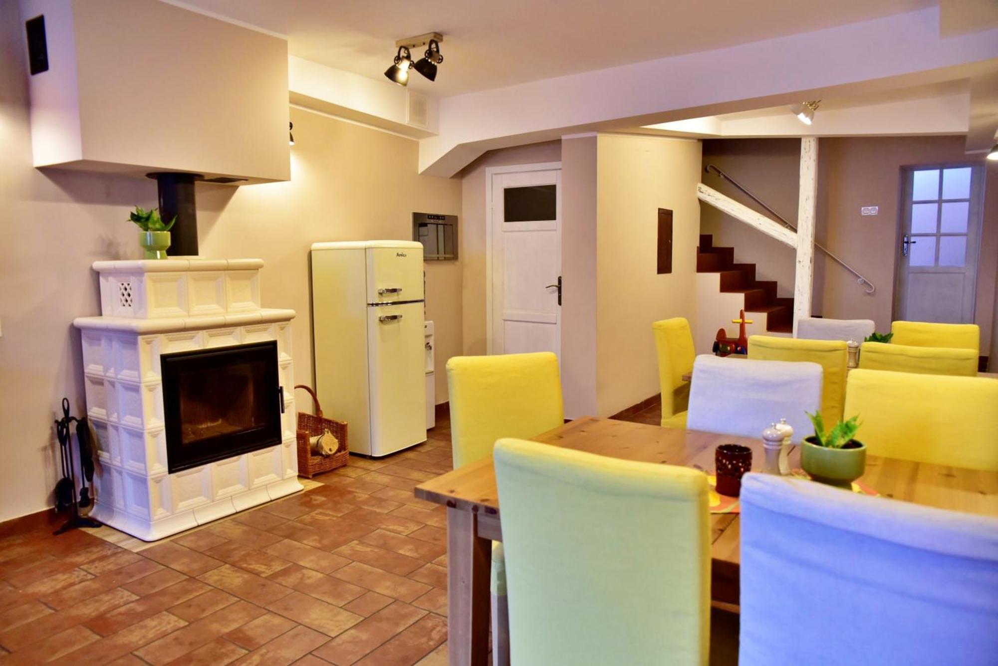 Gosciniec Nowa Wioska Bed & Breakfast Walbrzych Exterior photo