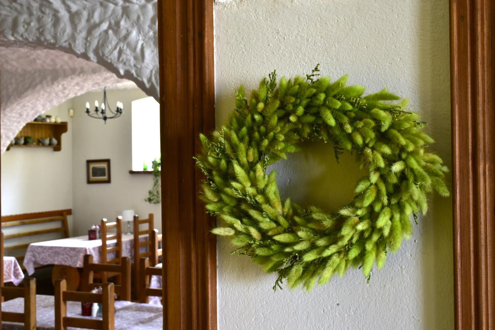 Gosciniec Nowa Wioska Bed & Breakfast Walbrzych Exterior photo